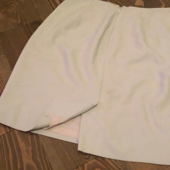 Hugo Buscati mini skirt - Picture 2 of 3